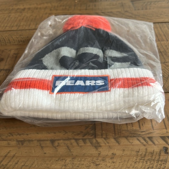 Chicago Bears - Bud Light Winter Hat - Picture 3 of 4